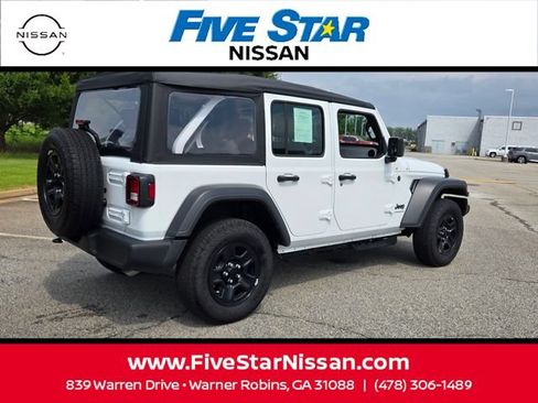 Used 2026 Jeep Wrangler Unlimited Sport AWD/4WD image 11