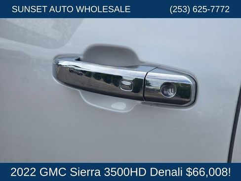 Used 2022 GMC Sierra 3500 Denali w/ Denali Ultimate Package AWD/4WD image 24