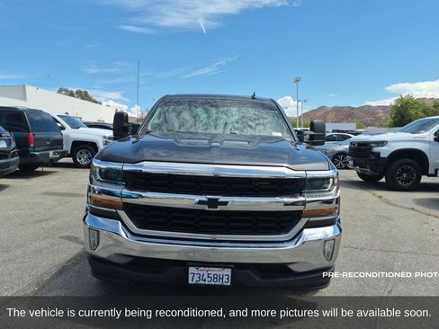 Used 2019 Chevrolet Silverado 1500 LT w/ LPO, Black Pack RWD image 2
