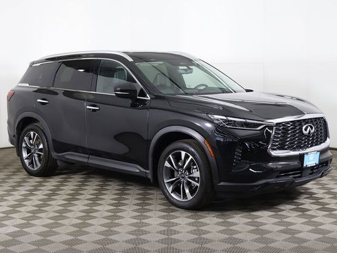 Used 2024 INFINITI QX60 Luxe w/ Vision Package AWD/4WD image 2