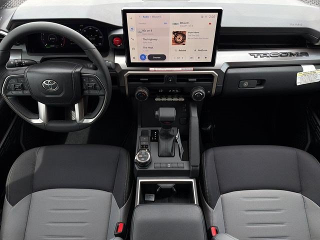 Certified 2026 Toyota Tacoma TRD Off-Road AWD/4WD image 9