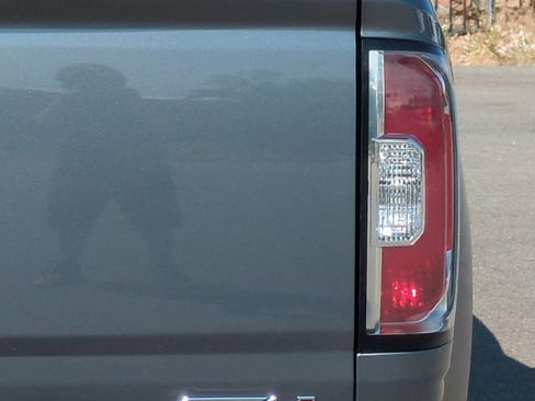 Used 2022 GMC Canyon AT4 w/ Trailering Package AWD/4WD image 47