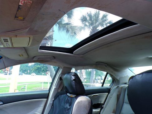 Used 2009 Acura TSX Sedan FWD image 6