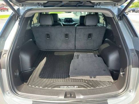 Used 2025 Chevrolet Blazer LT AWD/4WD image 16