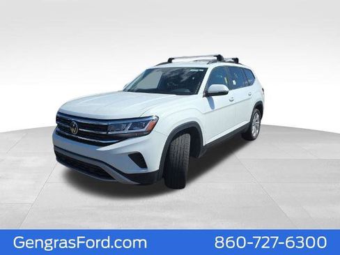 Used 2023 Volkswagen Atlas SE image 3