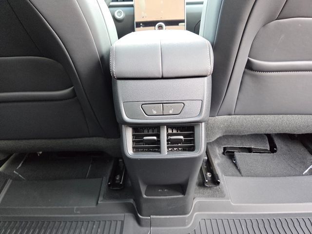 New 2027 GMC Terrain Elevation w/ Elevation Premium Package AWD/4WD image 23