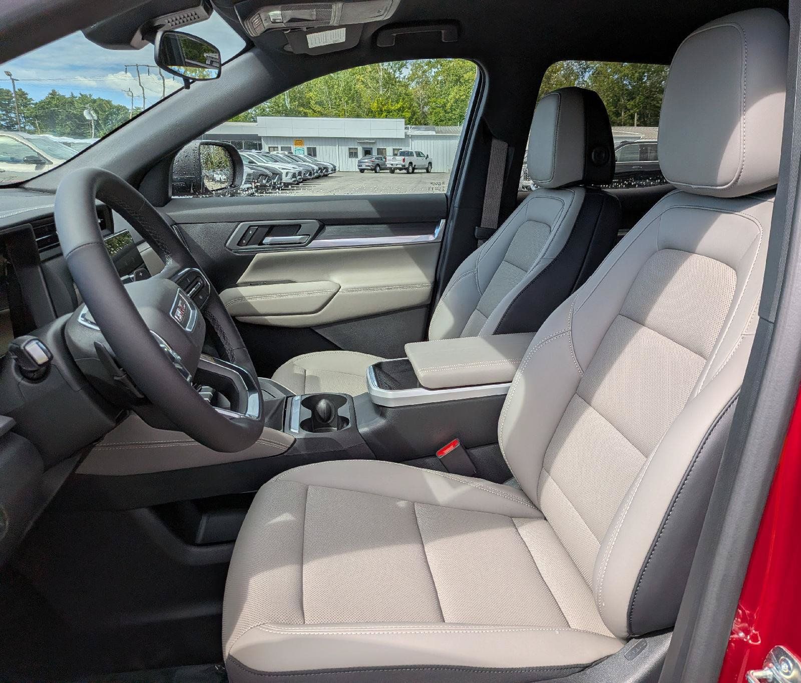 New 2027 GMC Terrain Elevation w/ Elevation Premium Package AWD/4WD image 11
