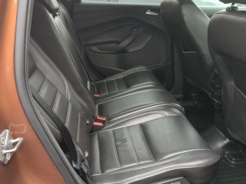 Used 2017 Ford Escape Titanium w/ Canadian Touring Package image 25