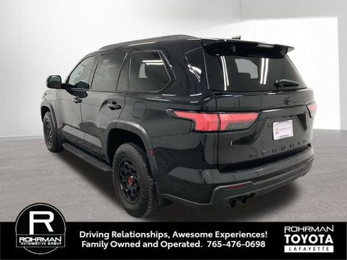 Used 2024 Toyota Sequoia TRD Pro AWD/4WD image 4