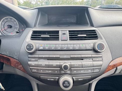 Used 2012 Honda Accord EX image 18
