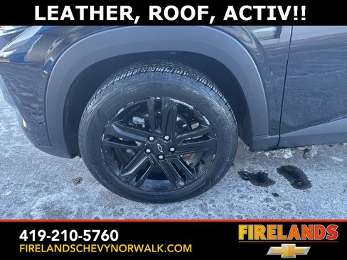 Certified 2025 Chevrolet Trax ACTIV w/ Sunroof Package image 15