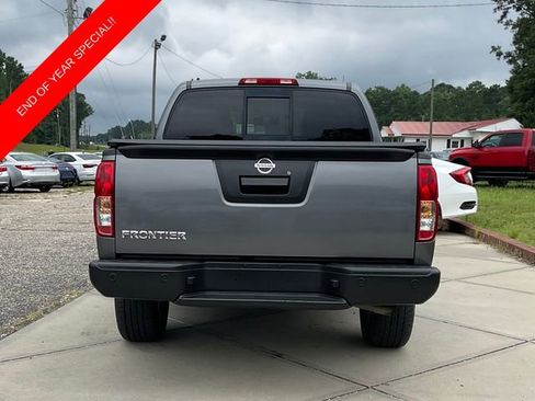 Used 2019 Nissan Frontier SL image 6
