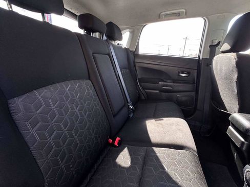 Used 2021 Mitsubishi Outlander Sport ES FWD image 23