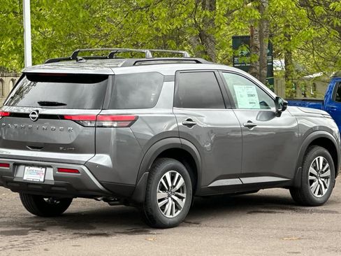 New 2026 Nissan Pathfinder SL AWD/4WD image 2