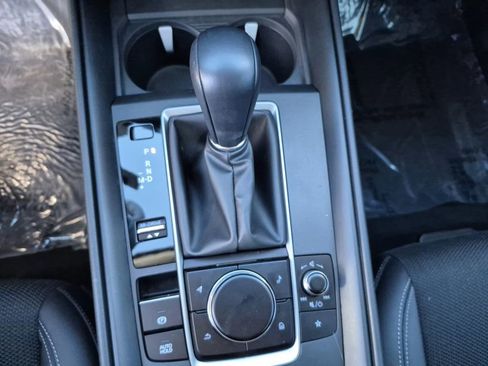 Used 2024 MAZDA CX-50 AWD 2.5 S w/ Weather Package image 10