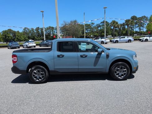 Used 2022 Ford Maverick XLT w/ XLT Luxury Package image 4