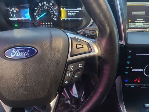 Used 2015 Ford Edge Titanium w/ Equipment Group 301A image 30