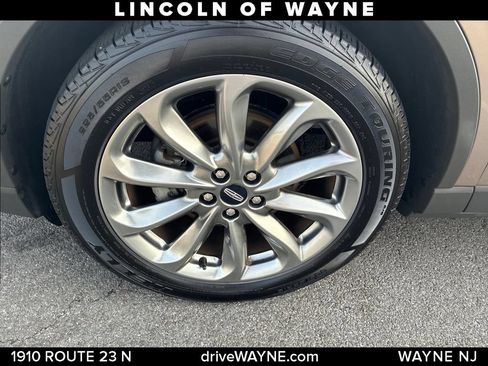 Certified 2021 Lincoln Corsair AWD w/ Premium Package image 28