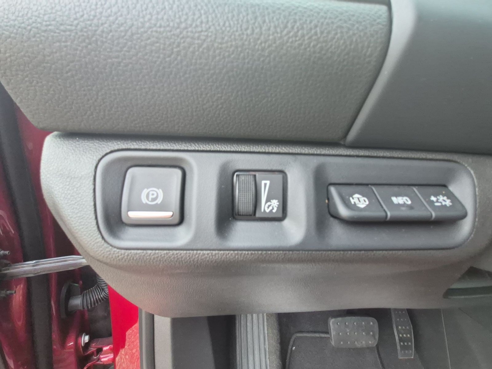 Certified 2023 GMC Acadia Denali w/ Denali Ultimate Package FWD image 18