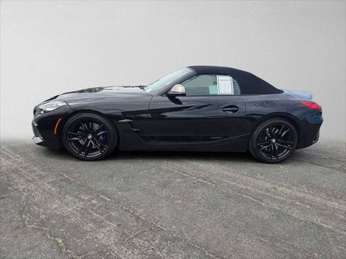 Used 2023 BMW Z4 M40i w/ Premium Package RWD image 6