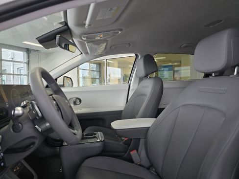 New 2026 Hyundai Ioniq 5 SEL image 18