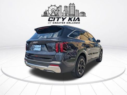 New 2026 Kia Sorento S FWD image 5