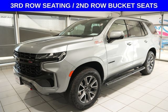 Used 2024 Chevrolet Tahoe Z71 w/ Luxury Package AWD/4WD image 5
