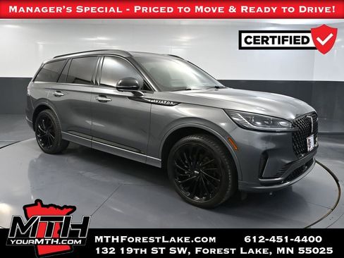 Used 2025 Lincoln Aviator Reserve w/ Jet Appearance Package AWD/4WD image 1