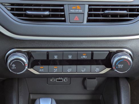 New 2025 Nissan Altima 2.5 S image 18