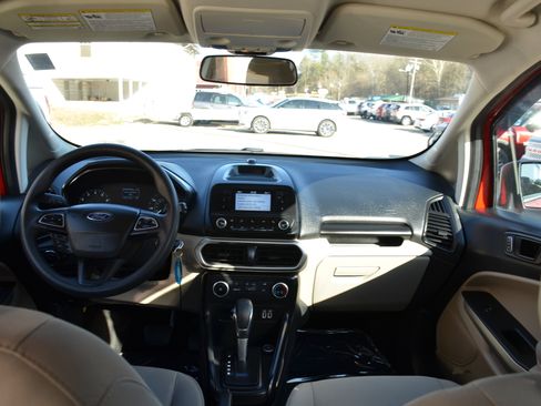 Used 2021 Ford EcoSport S image 18