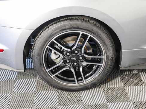 Used 2022 Ford Mustang Premium image 10