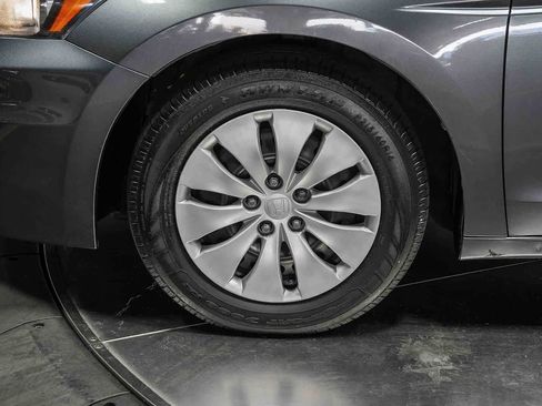Used 2011 Honda Accord LX image 9