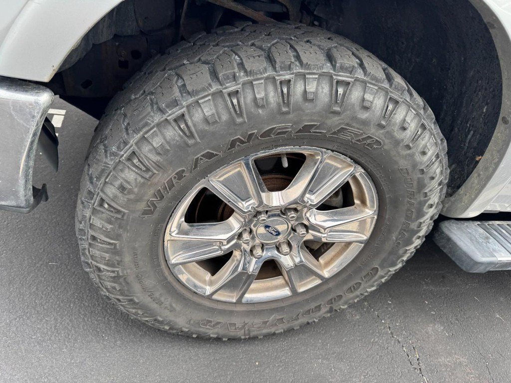 Used 2013 Ford F150 Lariat AWD/4WD image 4