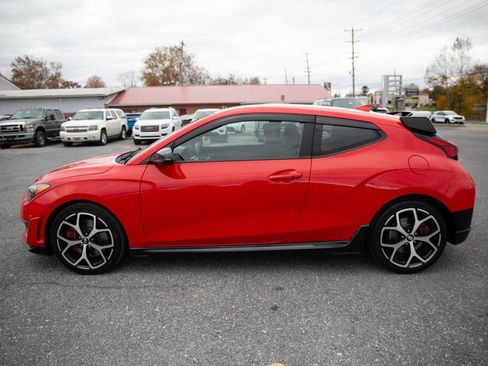 Used 2019 Hyundai Veloster N N image 7