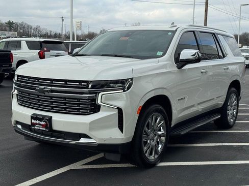 Used 2021 Chevrolet Tahoe Premier w/ Premium Package image 11