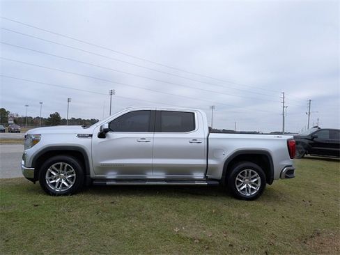 Used 2019 GMC Sierra 1500 SLT w/ SLT Premium Package image 6