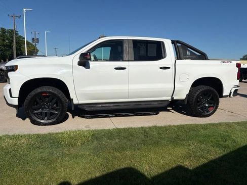 Used 2021 Chevrolet Silverado 1500 RST w/ Redline Edition AWD/4WD image 12
