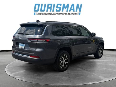 Used 2024 Jeep Grand Cherokee L Limited AWD/4WD image 6
