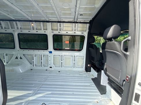 Used 2024 Mercedes-Benz Sprinter 3500 w/ Parking Package image 23