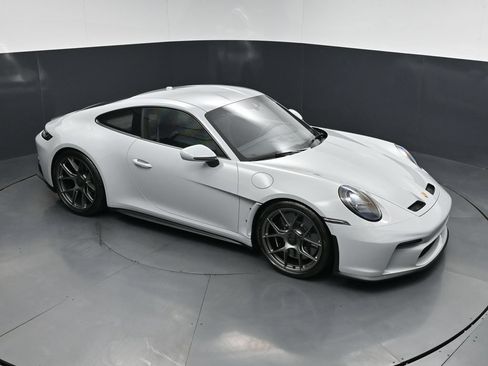 Certified 2024 Porsche 911 GT3 RS RWD image 22