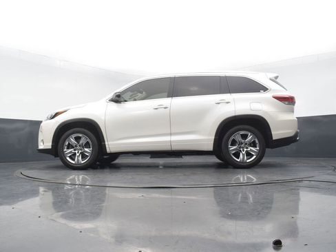 Used 2018 Toyota Highlander Limited image 51