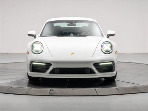 Used 2020 Porsche 911 Carrera w/ Sport Chrono Package RWD image 8