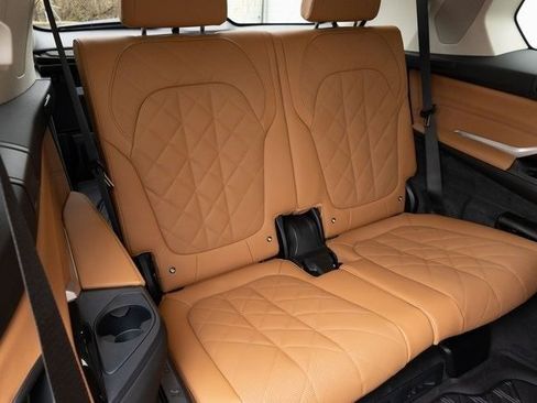 New 2025 BMW X7 xDrive40i image 20