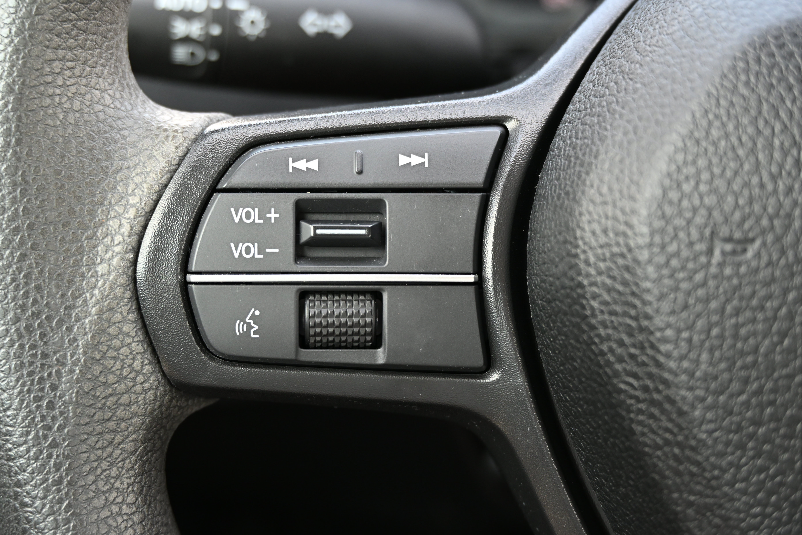 Used 2023 Honda Accord EX image 24