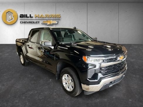 Used 2025 Chevrolet Silverado 1500 LT AWD/4WD image 9