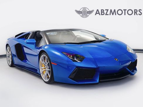 Used 2015 Lamborghini Aventador LP 700-4 AWD/4WD image 1