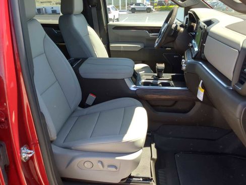 New 2026 GMC Sierra 1500 SLT w/ SLT Premium Plus Package AWD/4WD image 29