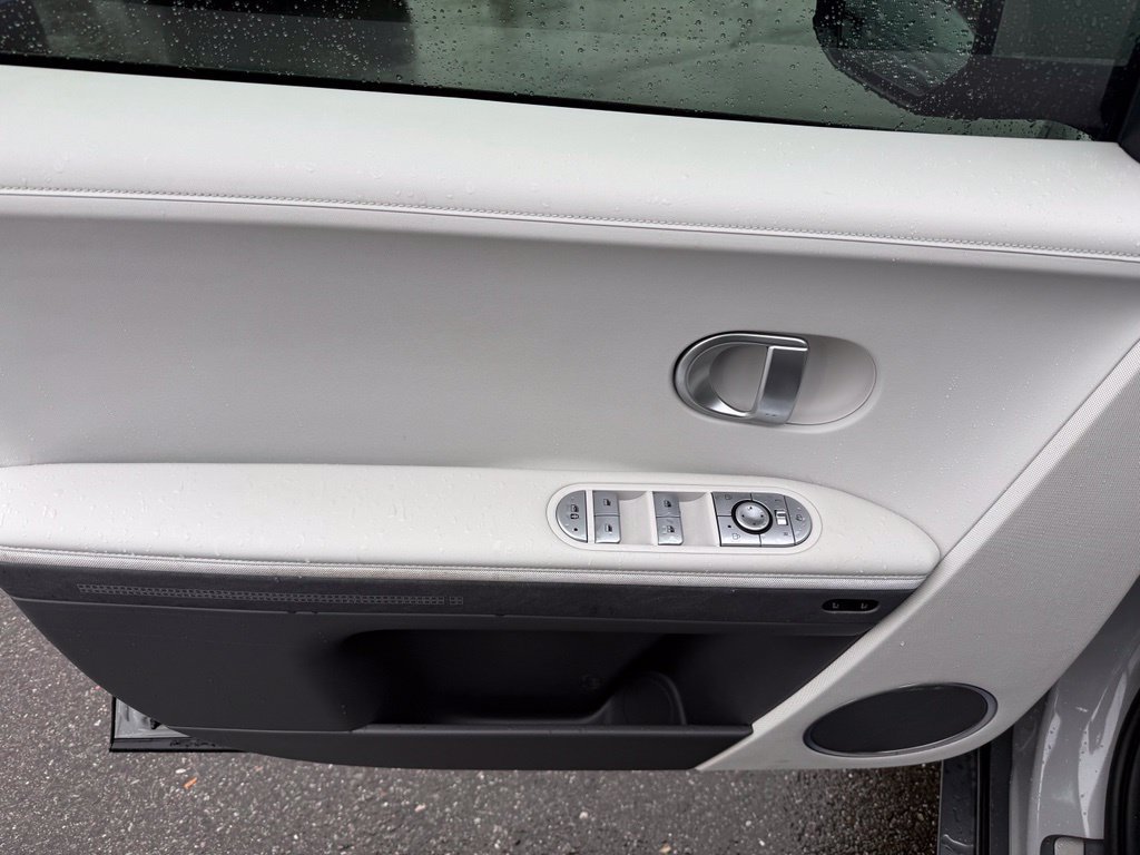Certified 2023 Hyundai Ioniq 5 Limited AWD/4WD image 31