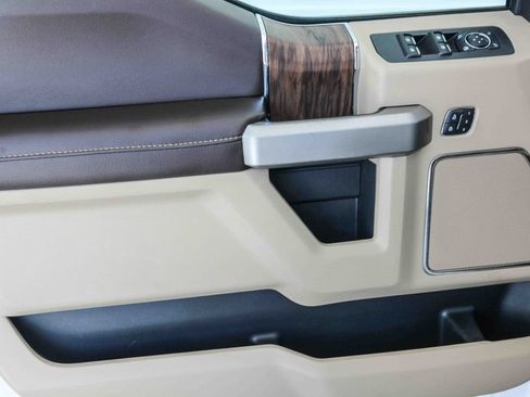 Used 2020 Ford F150 Lariat w/ Equipment Group 502A Luxury RWD image 22