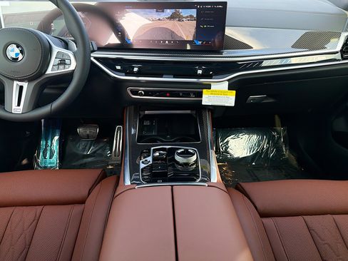 New 2026 BMW X5 M60i image 19